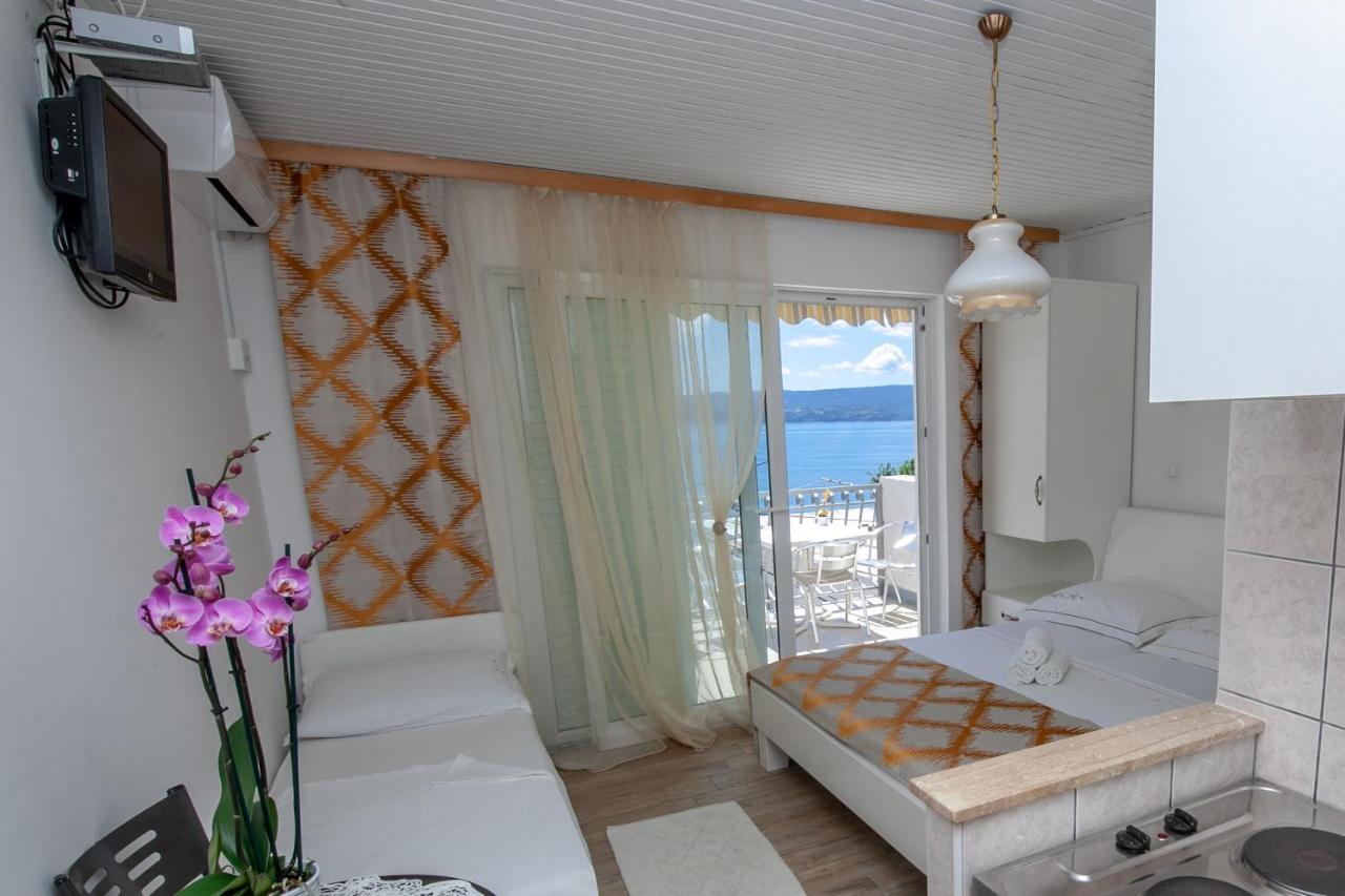 דוגי ראט Apartments By The Sea Duce, Omis - 2992 מראה חיצוני תמונה