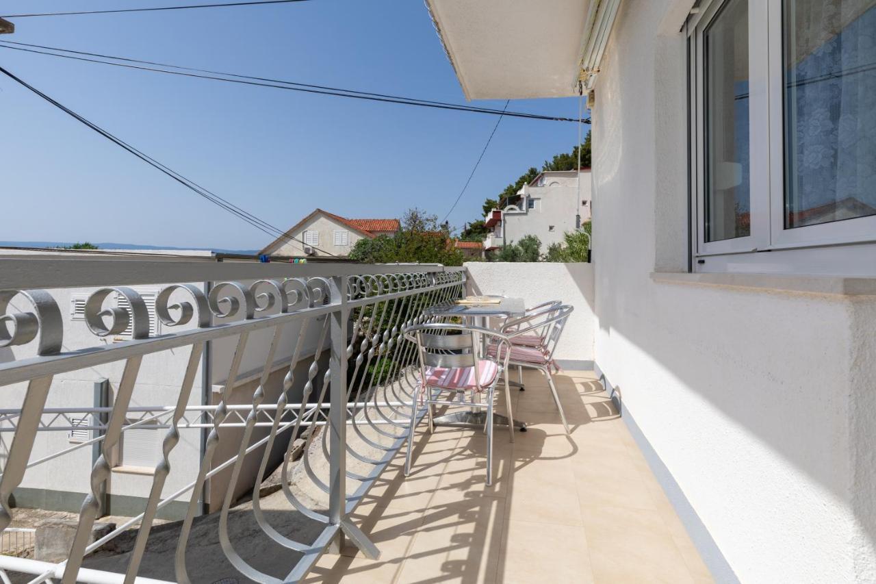 דוגי ראט Apartments By The Sea Duce, Omis - 2992 מראה חיצוני תמונה